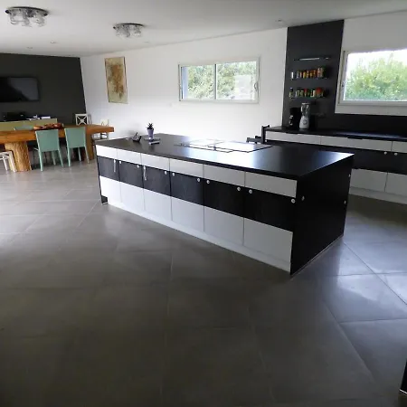 Escale Ideale : Villa Avec Spa & Piscine Privee *
